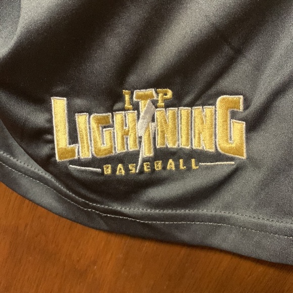 Wilson Athletic Shorts - Picture 2 of 3